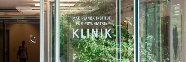 Eingang zur Forschungsklinik