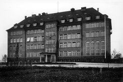 Almost 100 year old "Kraepelinbau"